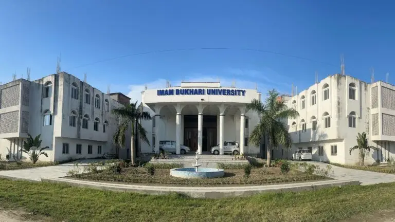 imam bukhari university